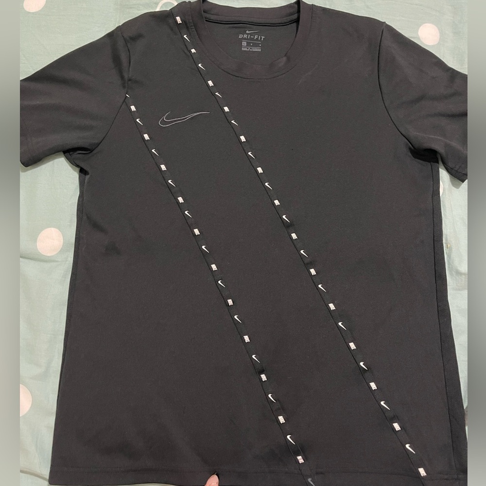 Nike shirt